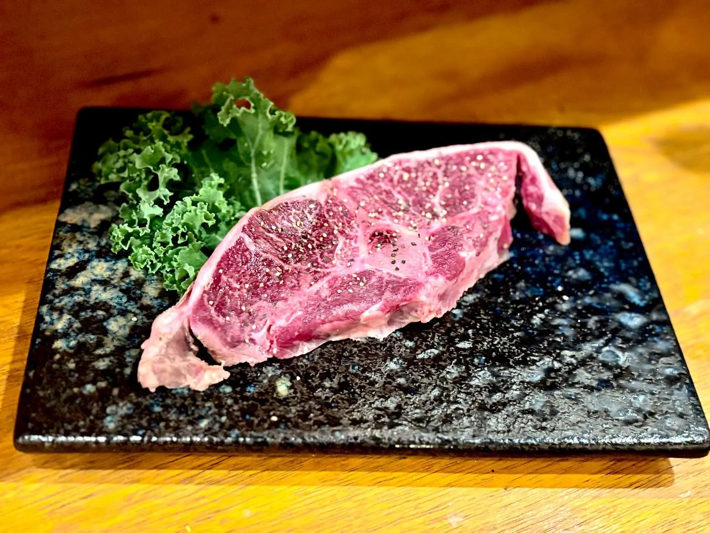 本日は、特別な期間限定メニューとしてご提供しているラム肉のご...